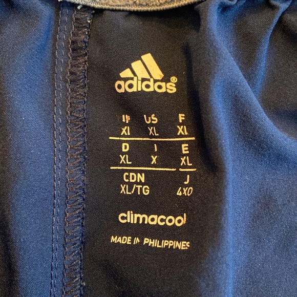 Adidas Dri-Fit Performance shorts - Picture 3 of 3